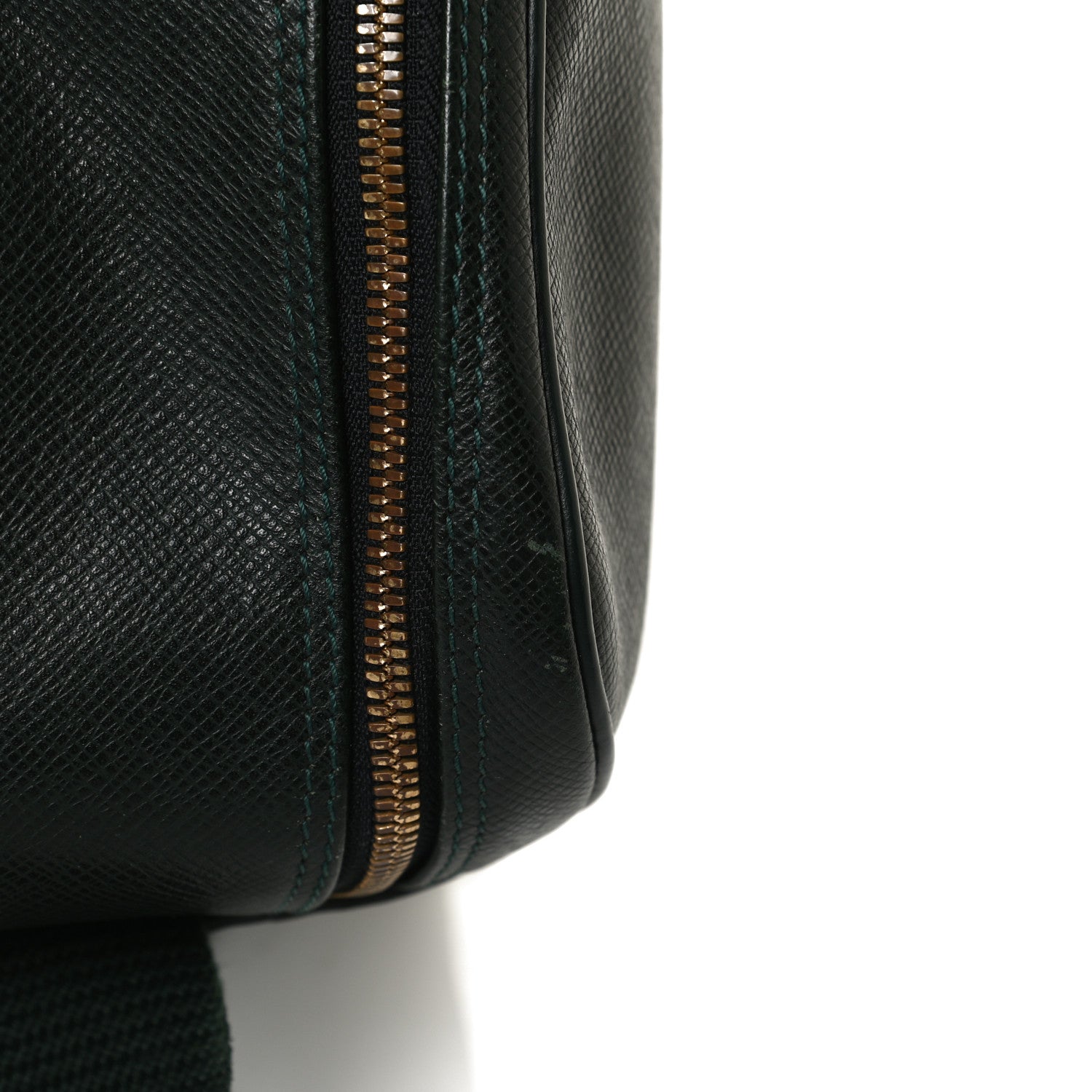 Louis Vuitton Taiga Reporter Messenger Epicea 12 of 15