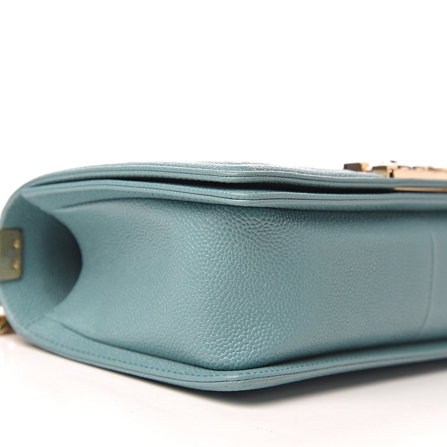 Caviar Quilted Medium Boy Flap Light Blue