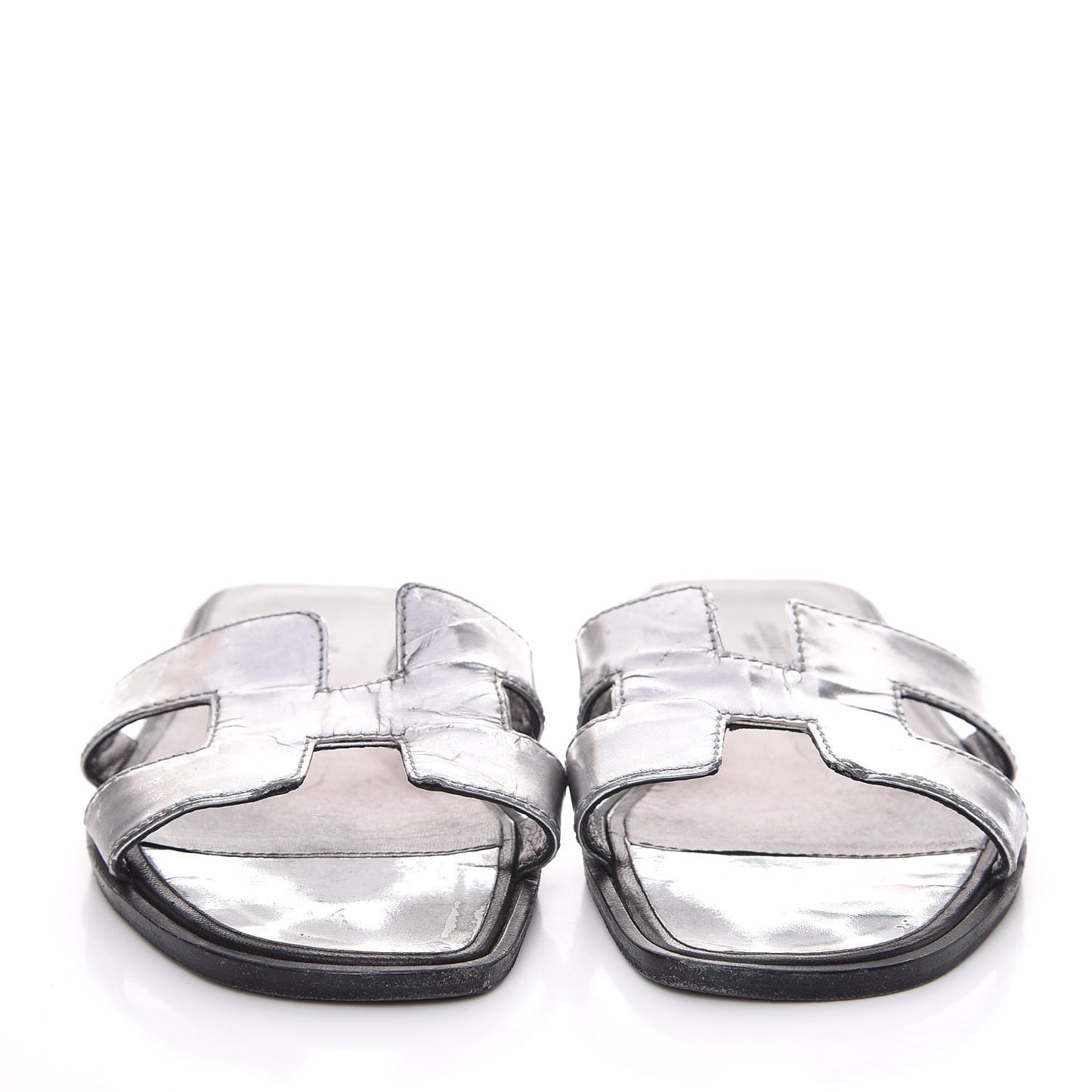 Metallic Nappa Calfskin Oran Sandals 35 Argent