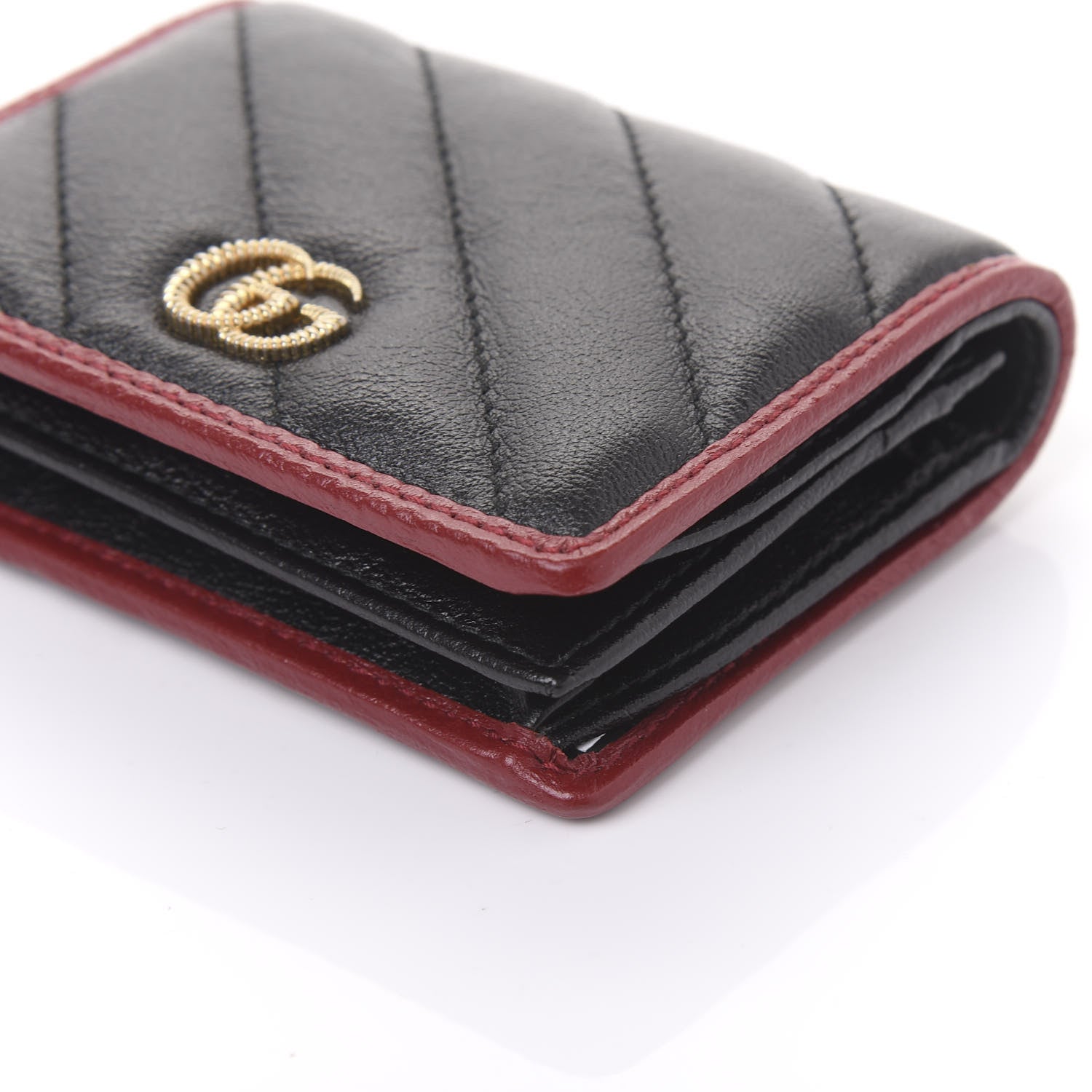 Gucci Vintage Effect Calfskin Matelasse Diagonal Torchon GG Marmont Card Case Wallet Black Romantic Cherry 7 of 10