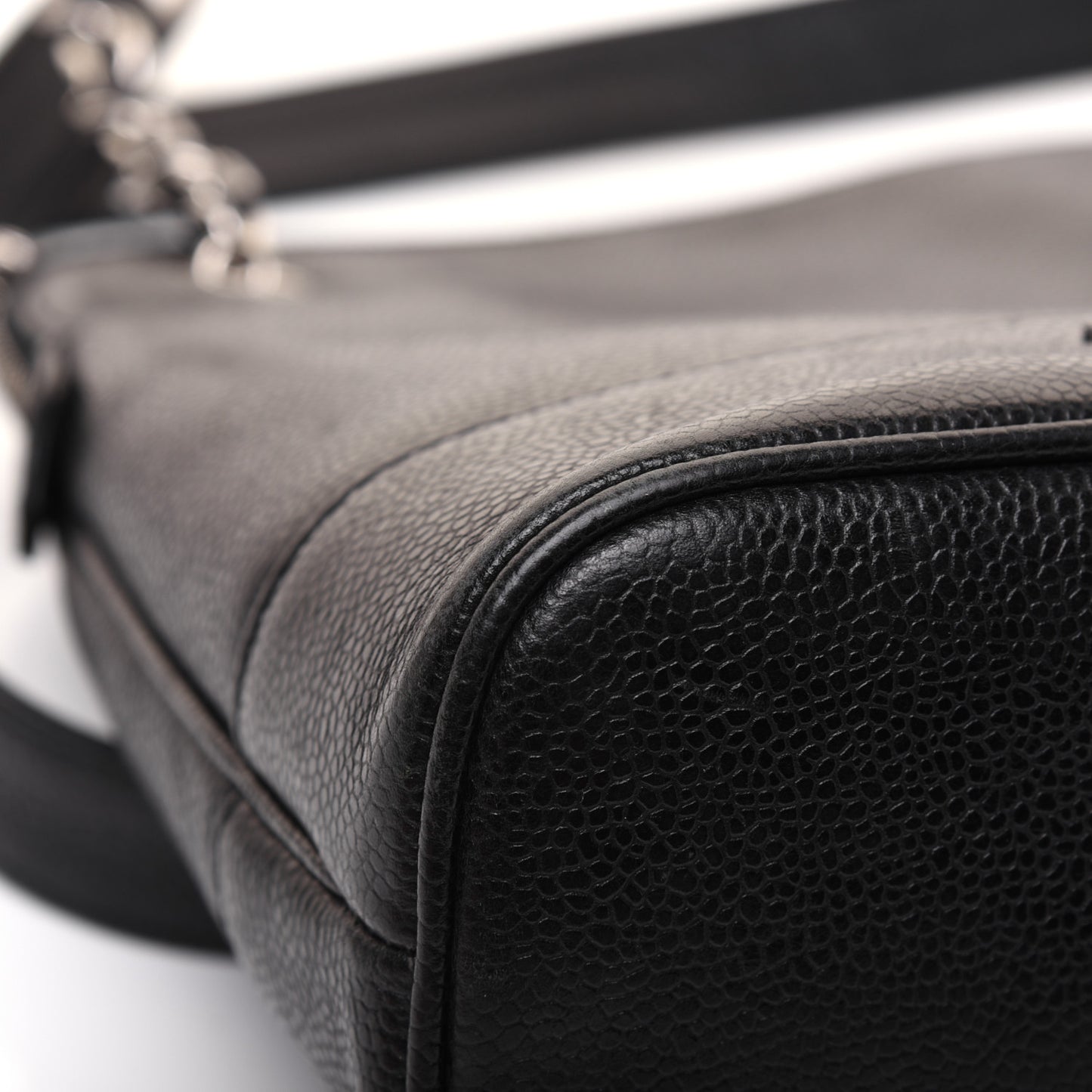 Caviar Logo Shoulder Bag Black