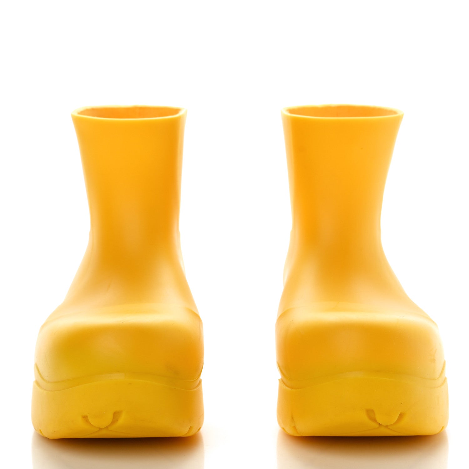 Bottega Veneta Rubber Puddle Ankle Boots 38 Egg Yolk 2 of 12