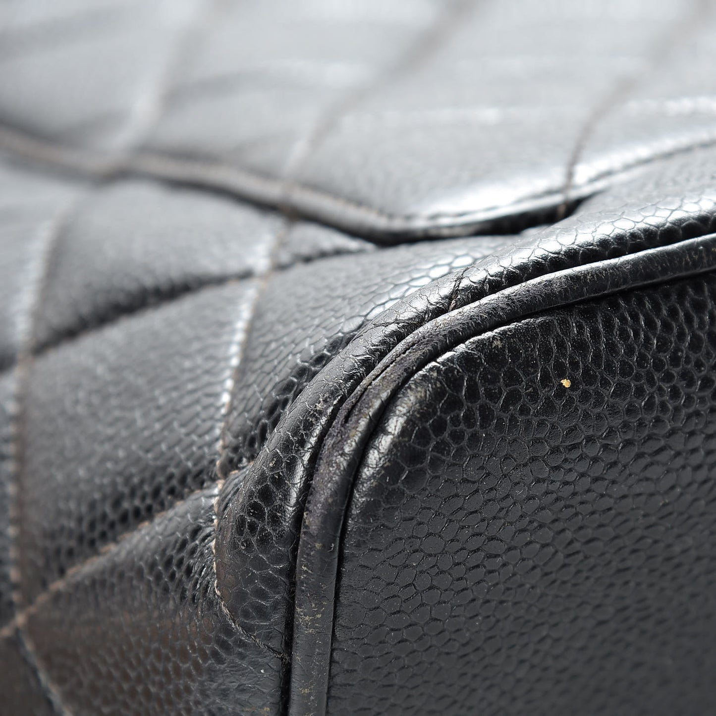 Caviar Quilted Medallion Tote Black