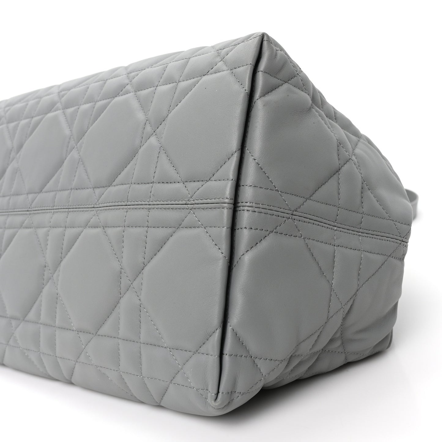 Calfskin Macrocannage Large Toujours Grey
