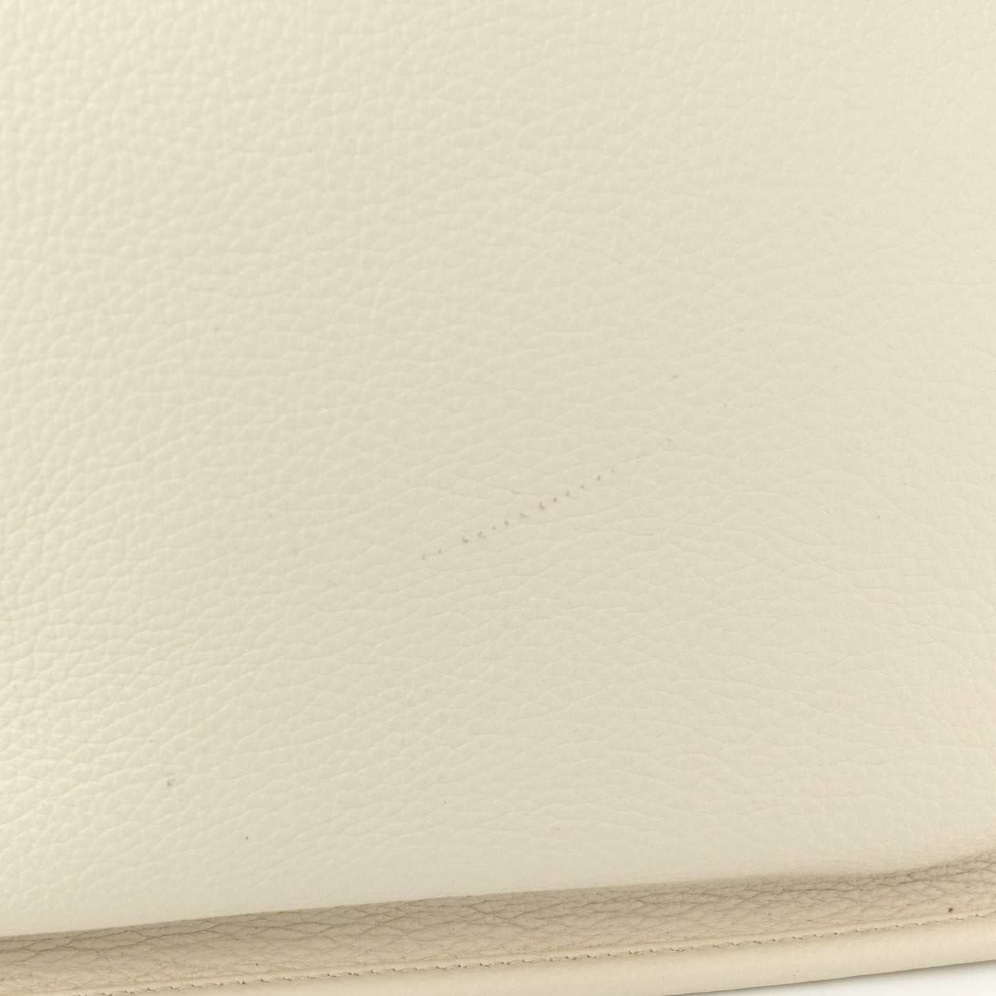 Vitello Daino Soft Hobo Messenger Bag White