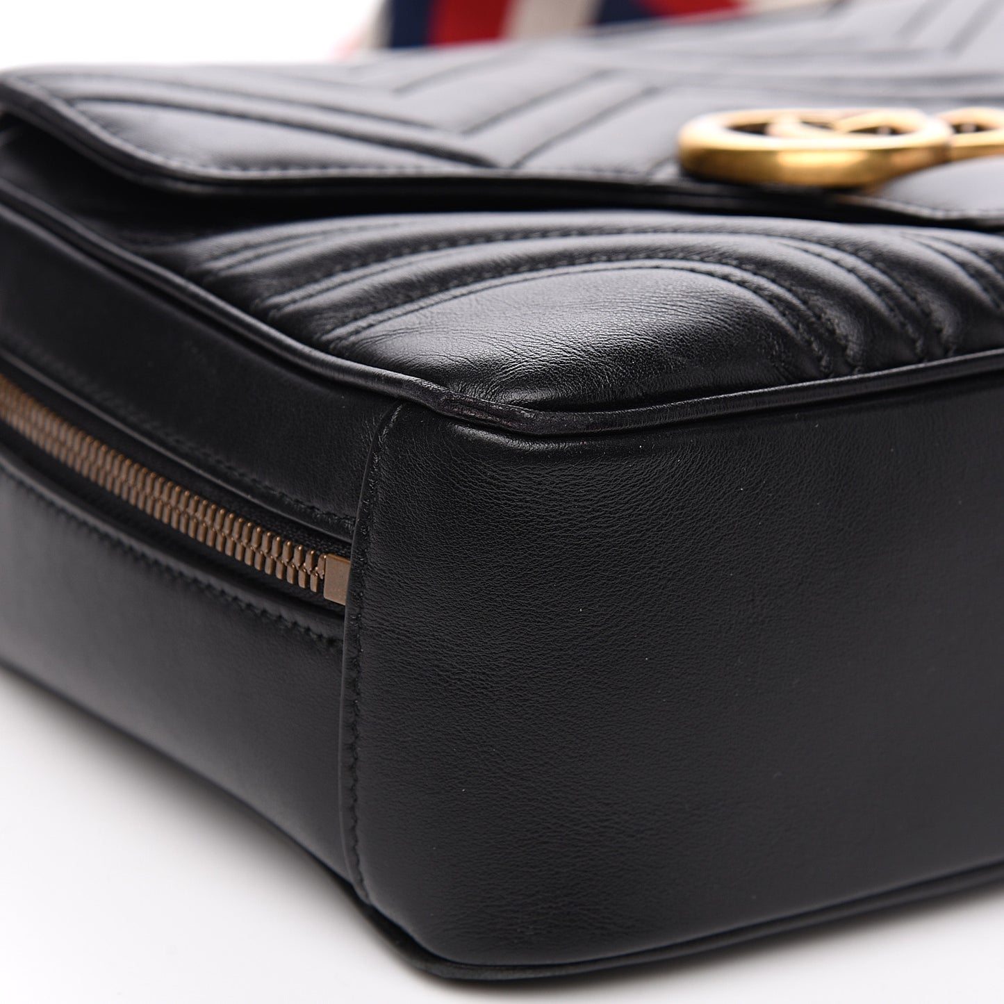 Calfskin Matelasse Sylvie Web Small GG Marmont Top Handle Shoulder Bag Black