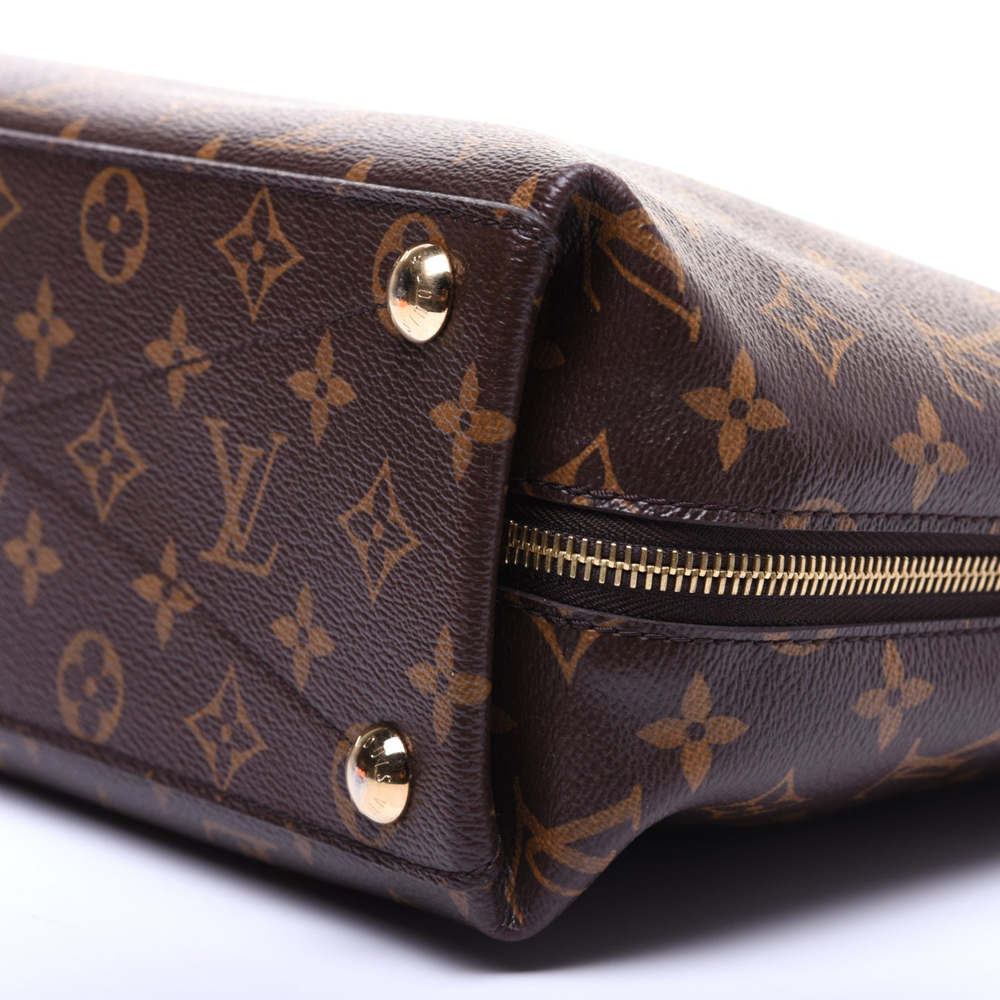 Monogram Voltaire