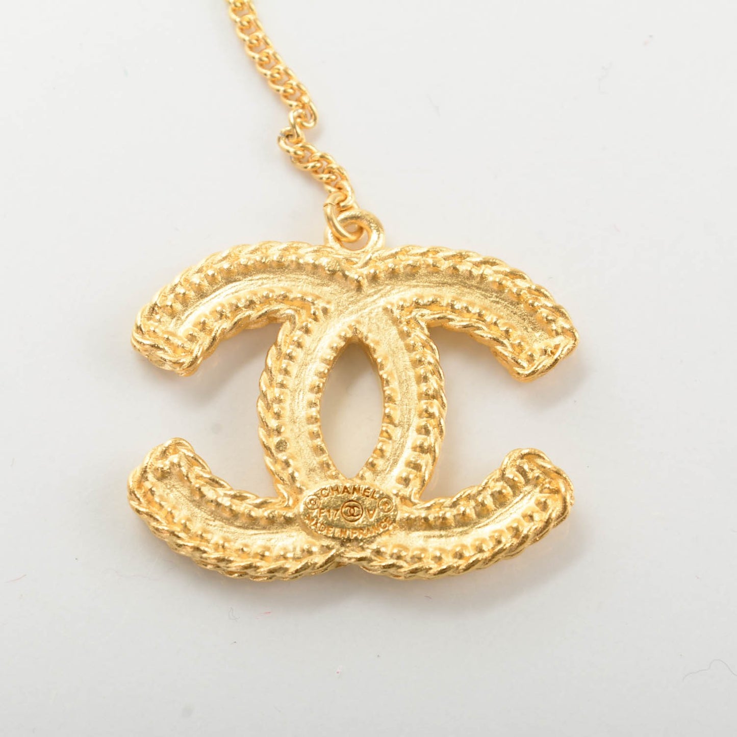 CC Drop Earrings Matte Gold