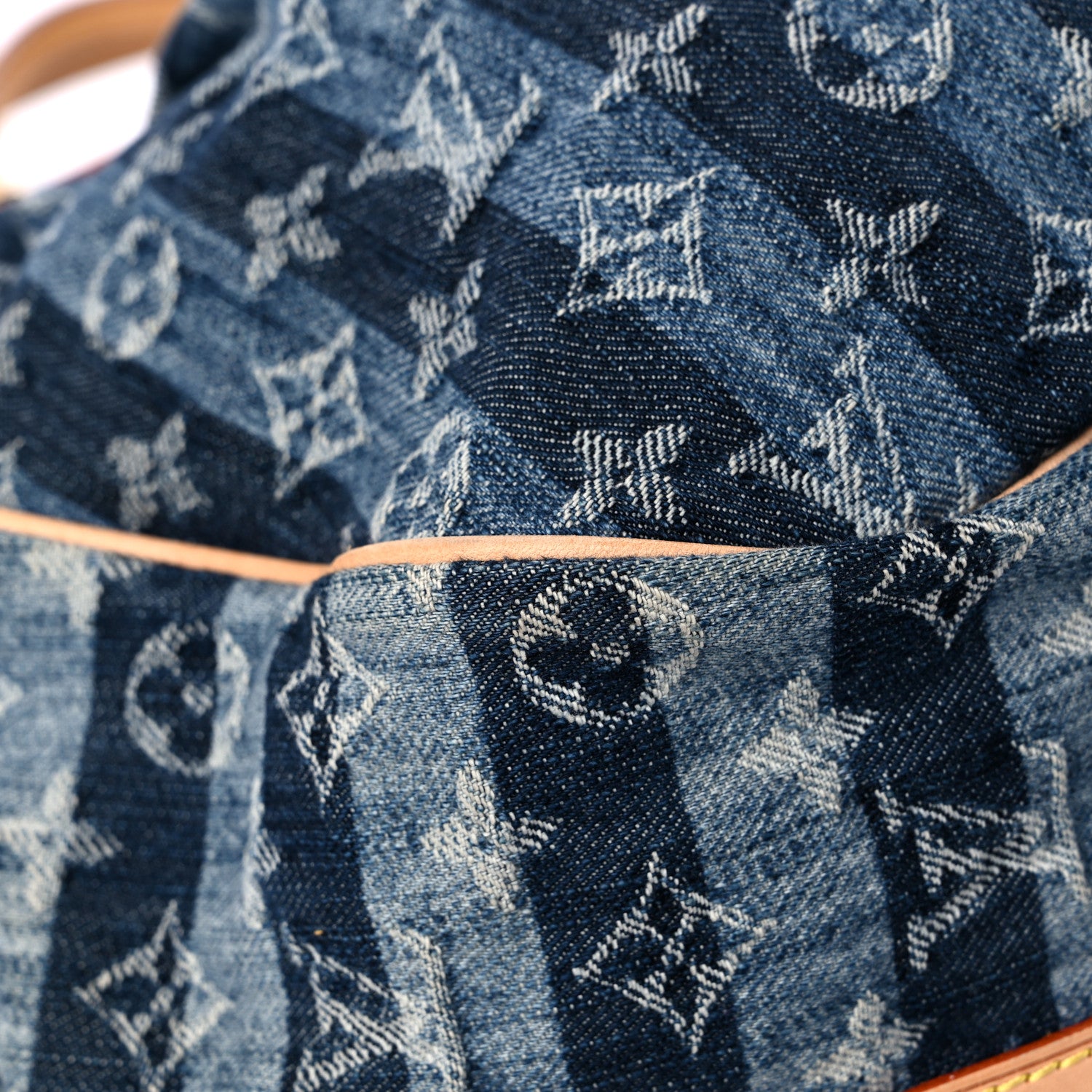 Louis Vuitton Denim Raye Cabas GM 7 of 19