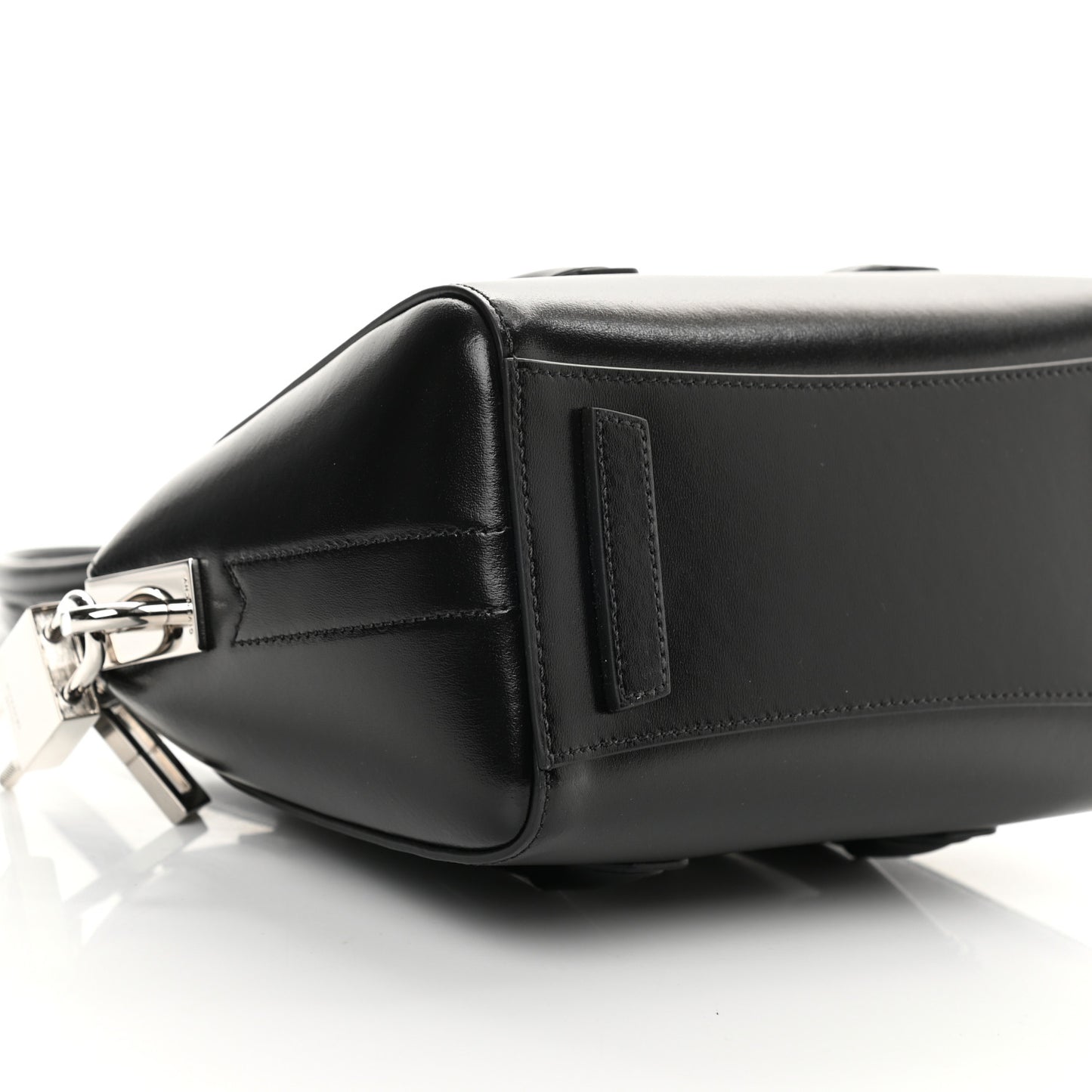 Box Calfskin Mini Lock Antigona Shoulder Bag Black