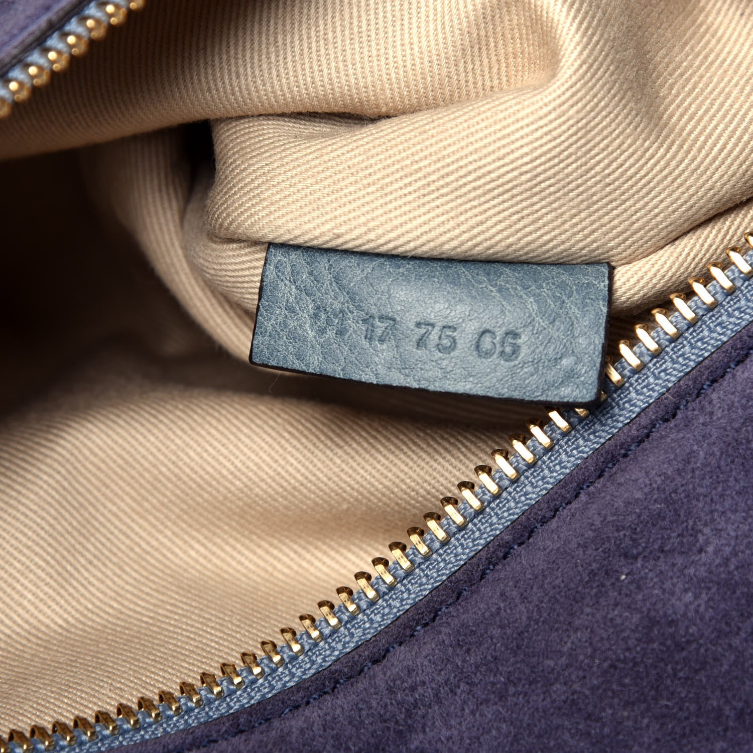 Chloe Smooth Calfskin Medium Milo Shopping Tote Cloudy Blue 7 of 9