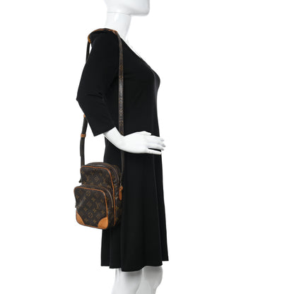 Louis Vuitton Monogram Amazone 2 of 12