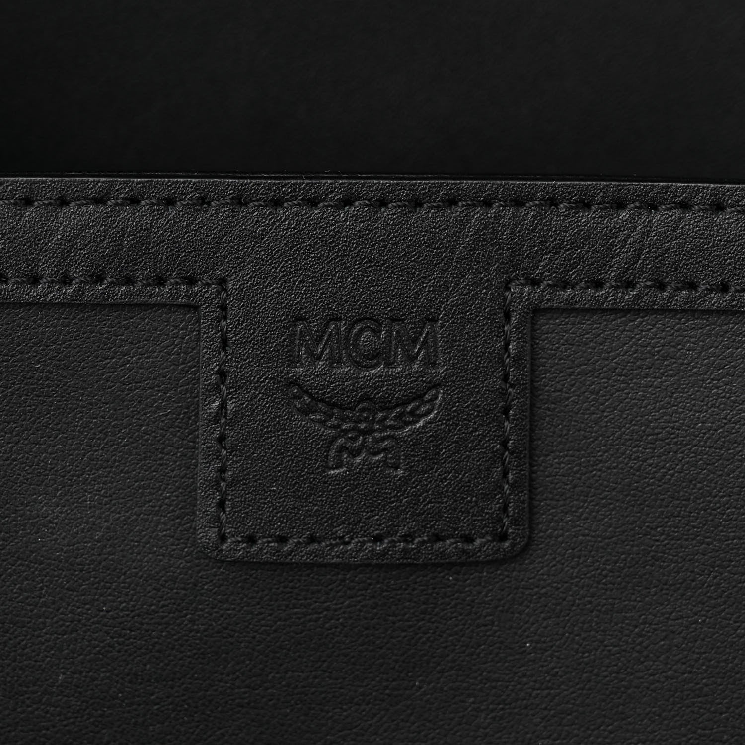 MCM otor Visetos Medium Stark Backpack Black 6 of 10