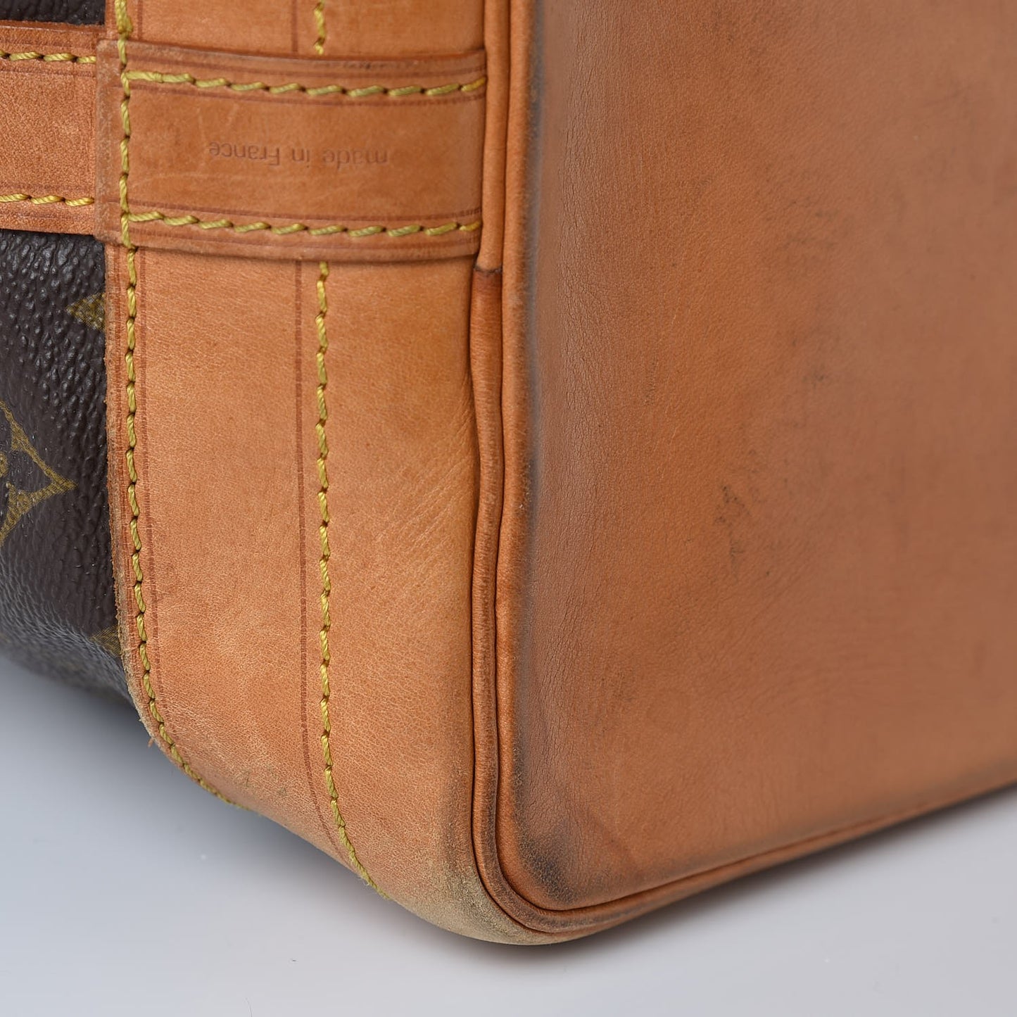 Monogram Noe