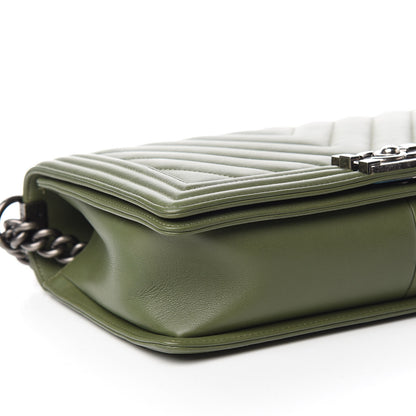 Chanel Calfskin Chevron Quilted New Medium Boy Flap Dark Green 8 of 13