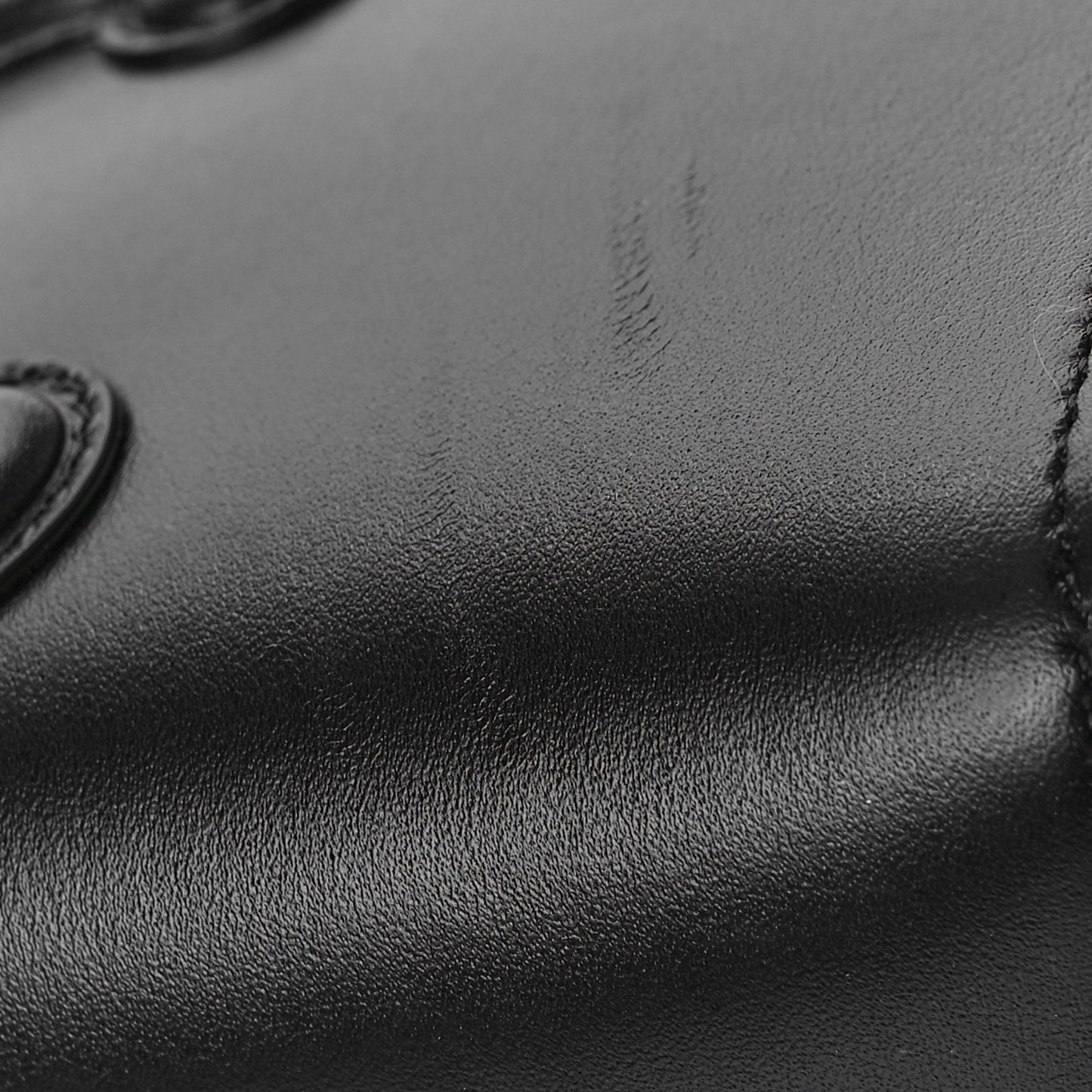 Smooth Calfskin Cuir Triomphe Shoulder Bag Black