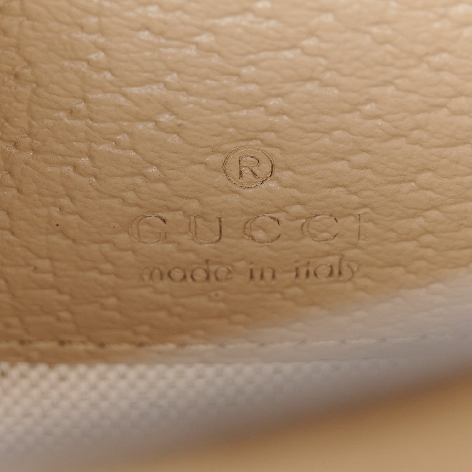 Gucci GG Supreme Monogram Textured Dollar Calfskin Mini Retro Interlocking G Flap Shoulder Bag Beige Mystic White Oatmeal 7 of 12