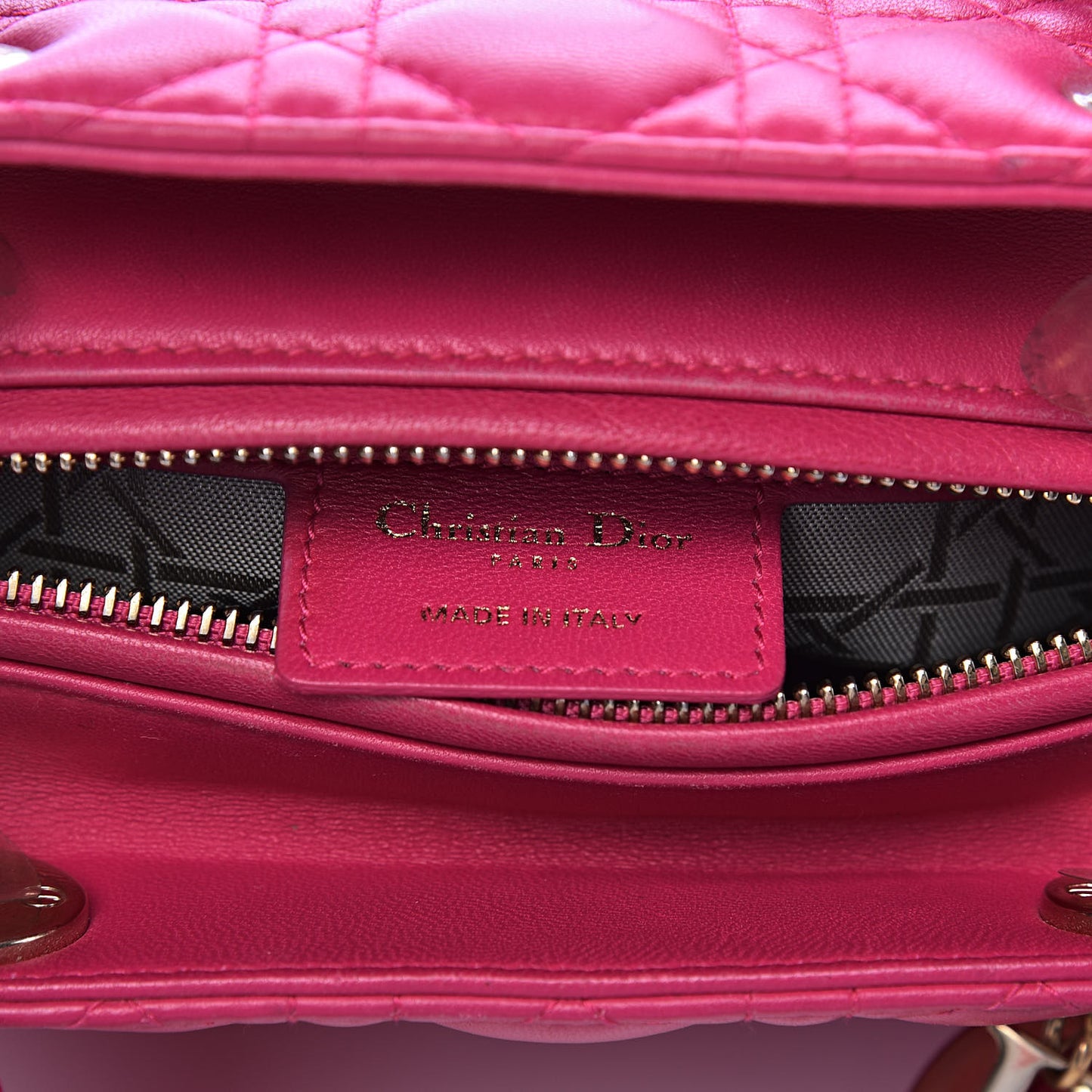 Lambskin Cannage Medium Lady Dior Fuchsia