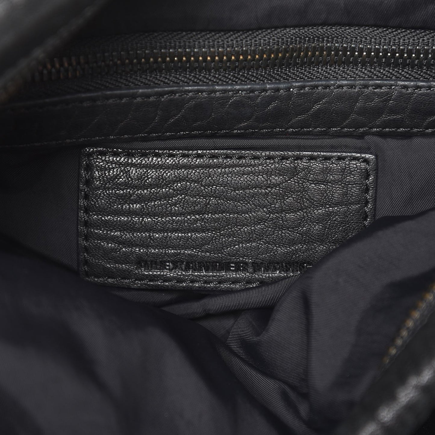 Pebbled Lambskin Rocco Black Matte Black Hardware