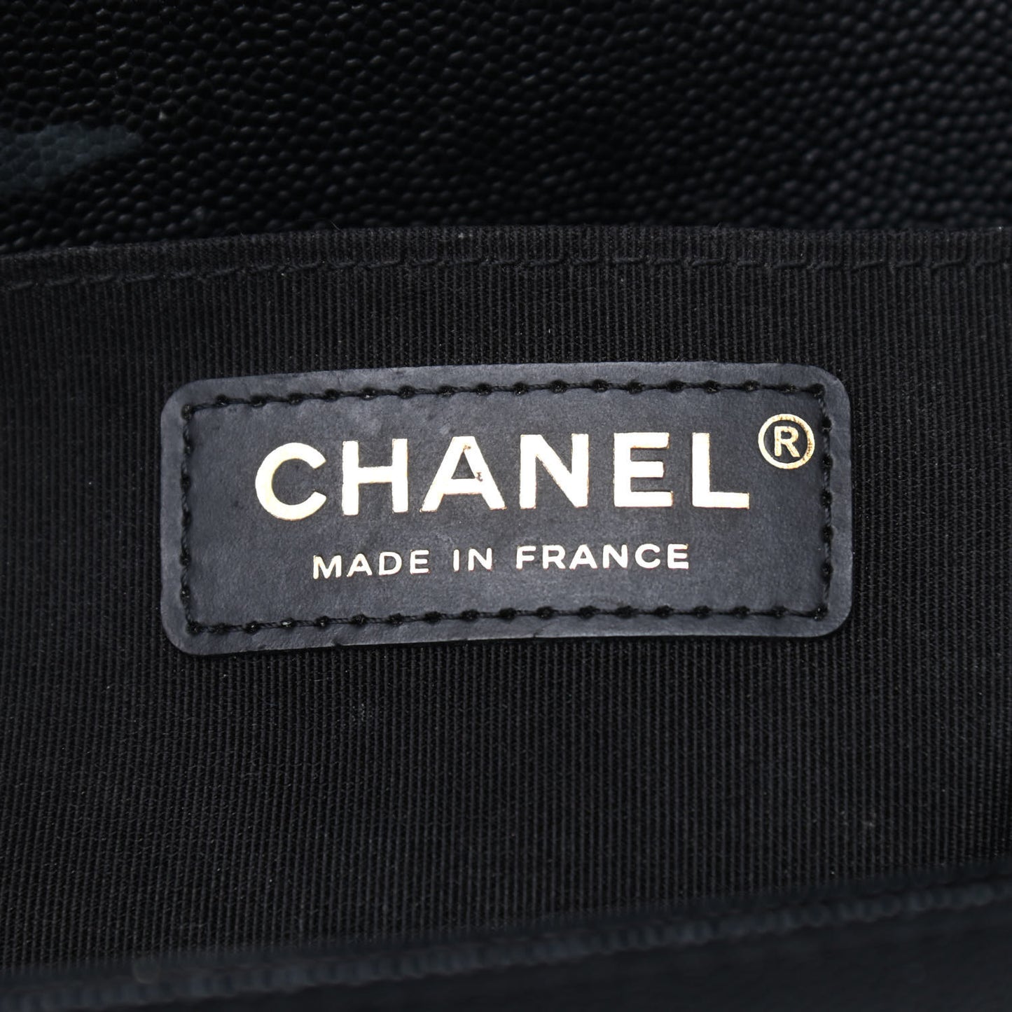 Caviar Quilted Medium Boy Flap Black