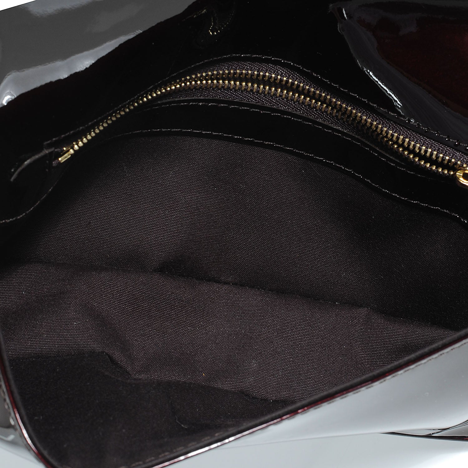 Louis Vuitton Patent Sobe Clutch Amarante 7 of 7
