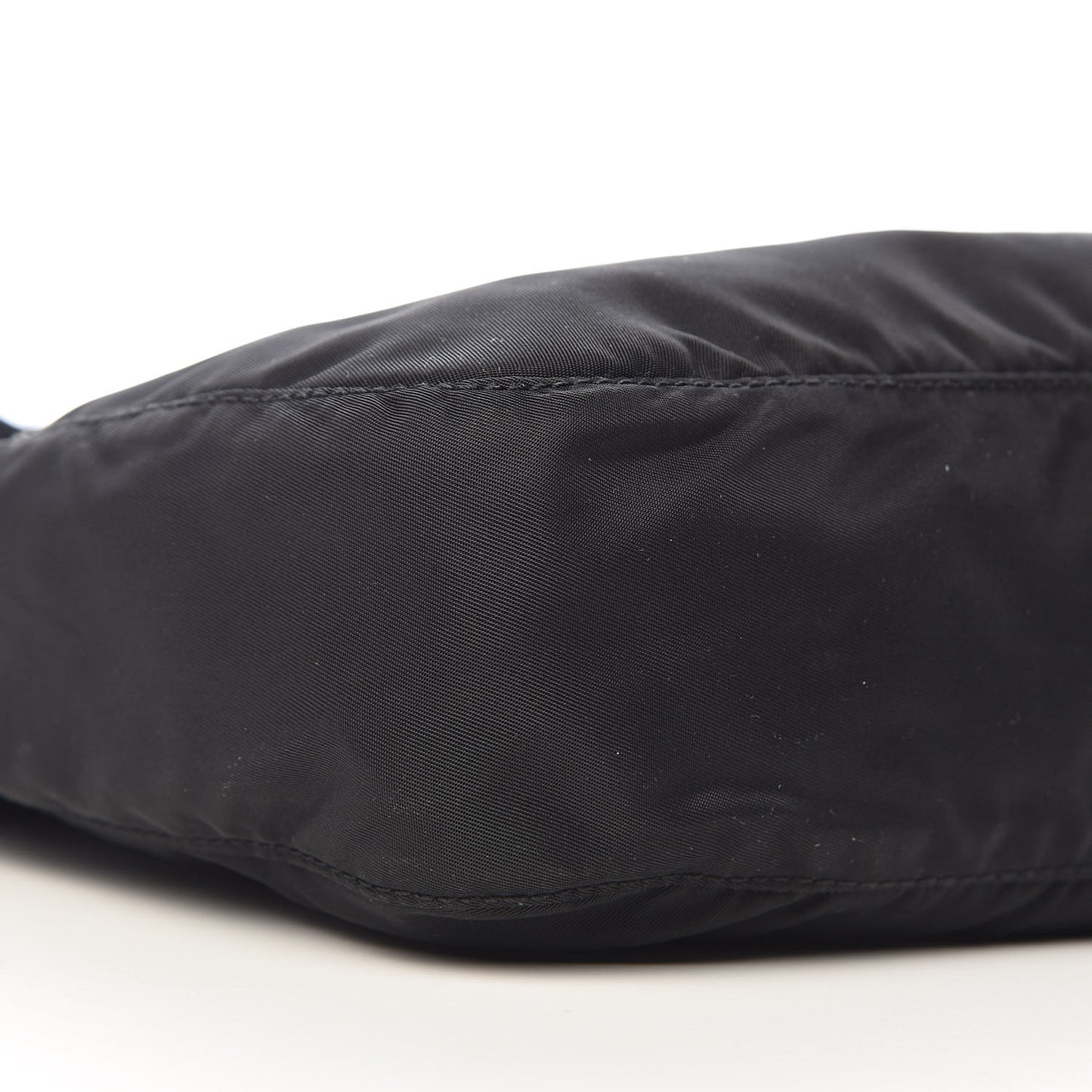 Nylon Flat Messenger Bag Black