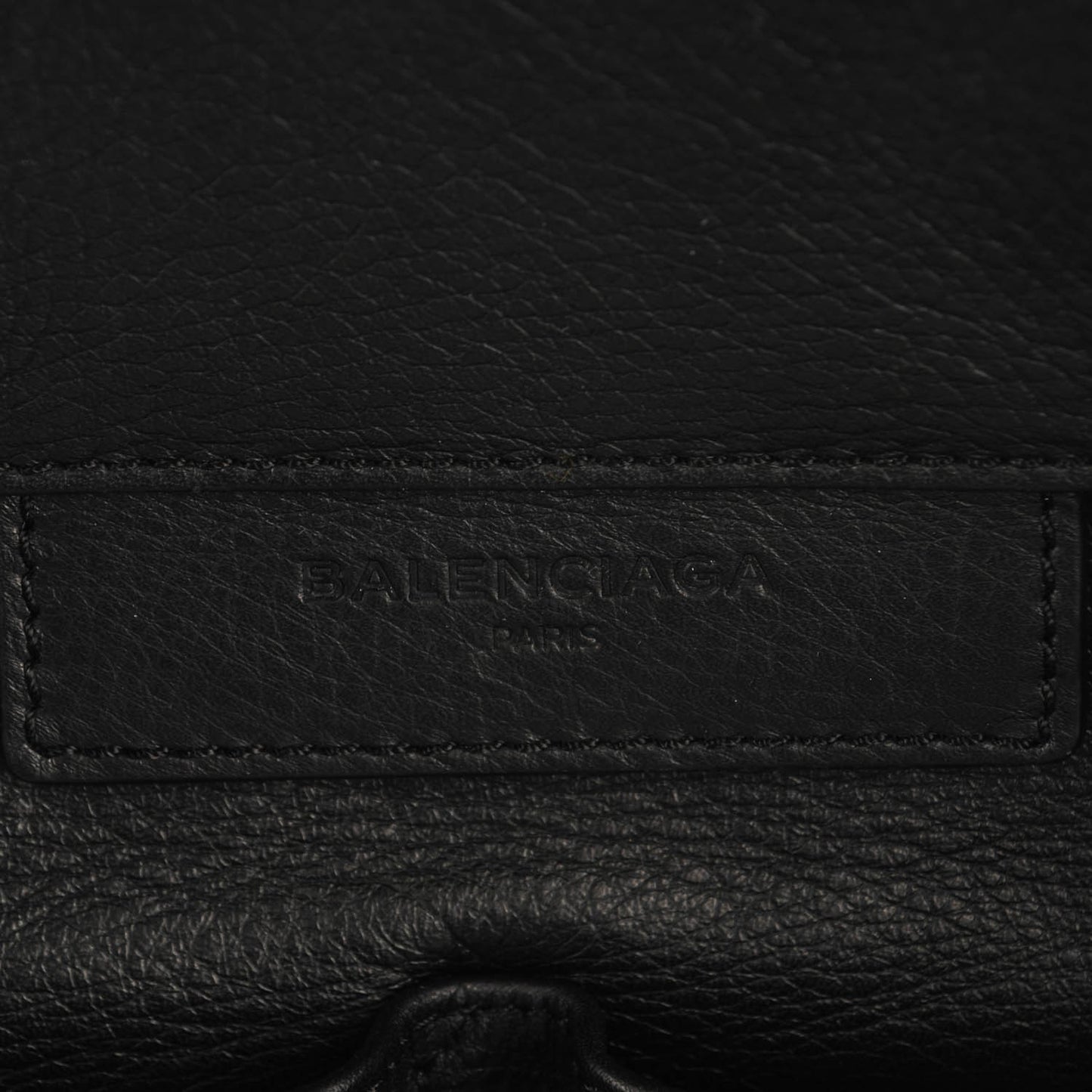 Supple Calfskin Papier A4 Tote Black