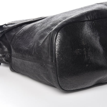 Givenchy Crinkled Patent Maxi Nightingale Black 5 of 13