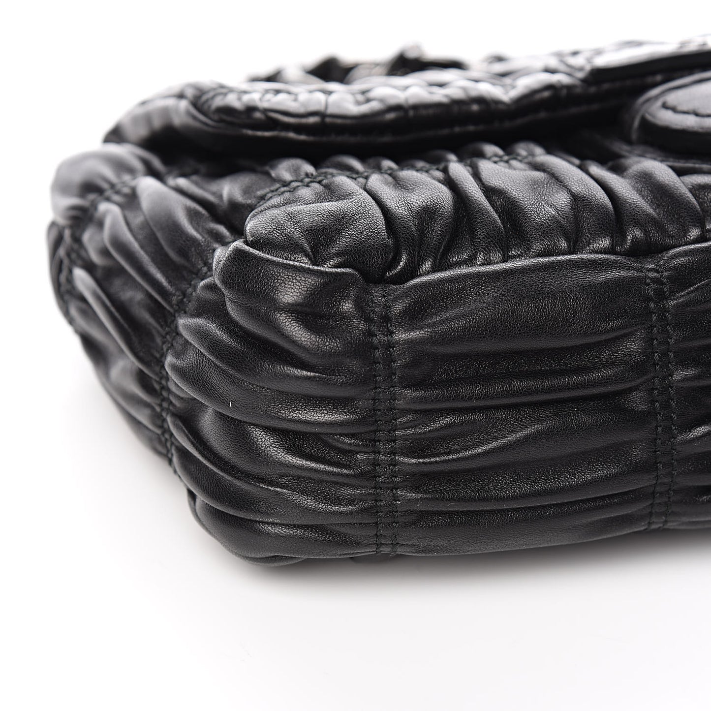 Nappa Gaufre Flap Chain Shoulder Bag Black