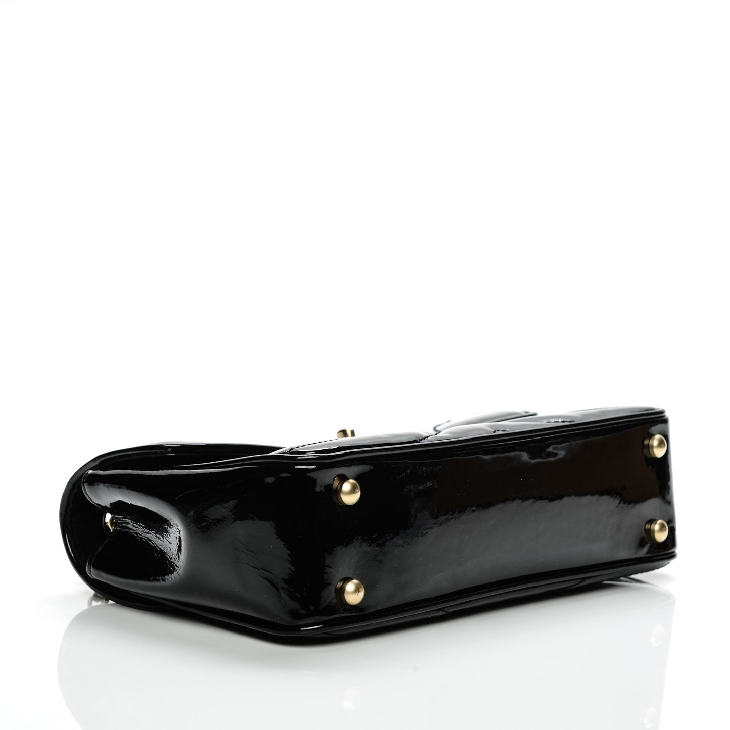 Patent Small Chevron Single Flap Black