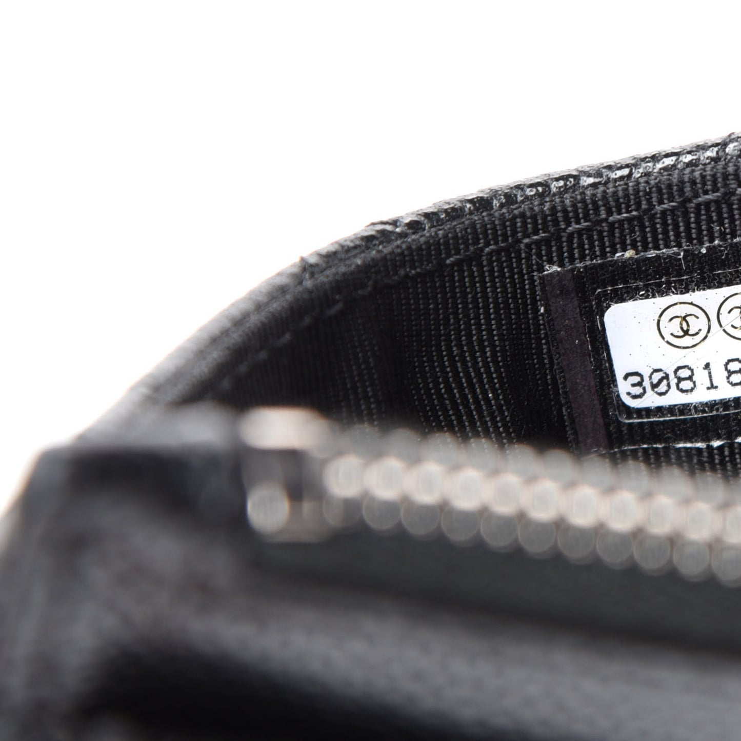 Caviar Quilted CC Zip Card Holder Black