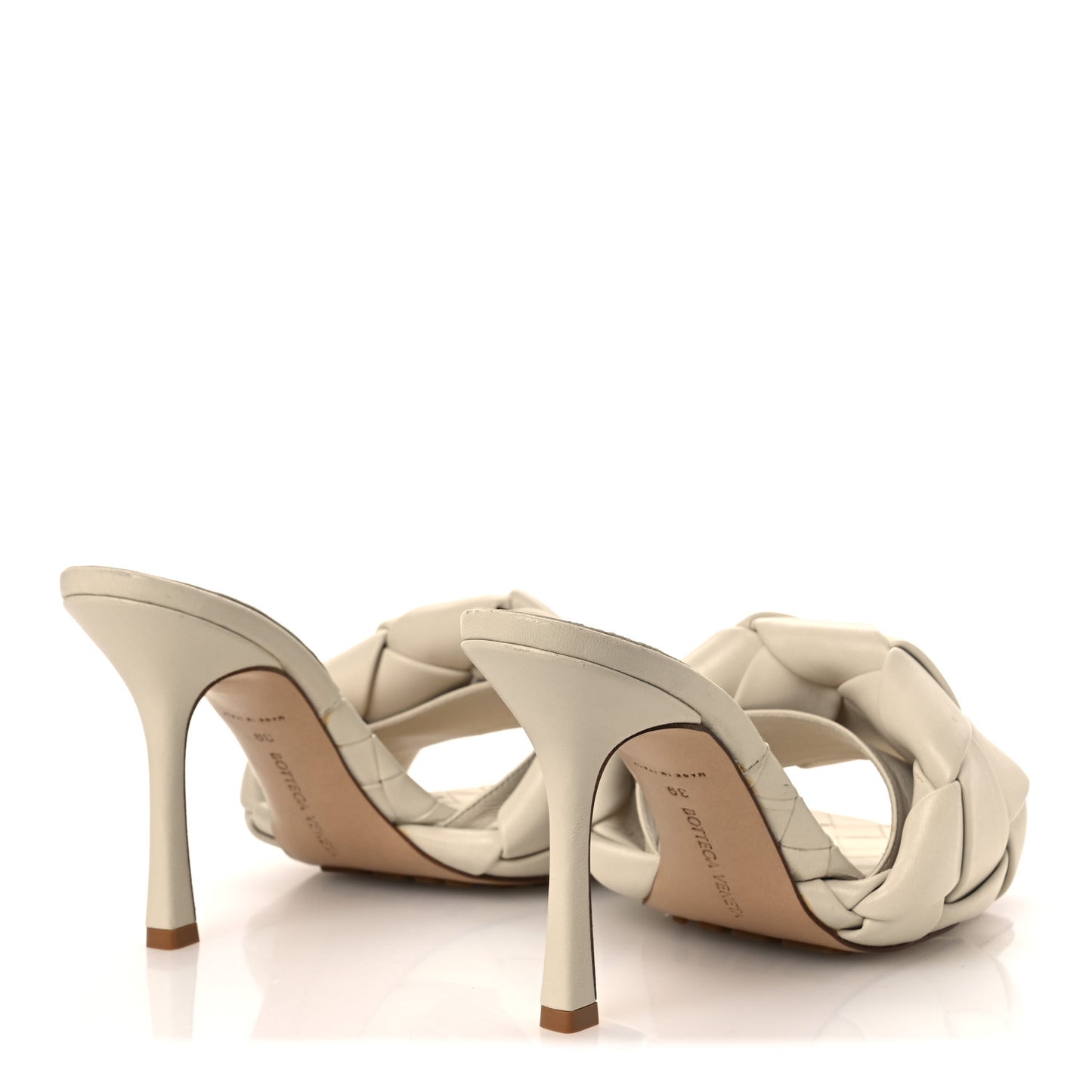Nappa Maxi Intrecciato Lido Mule Sandals 39 Wax