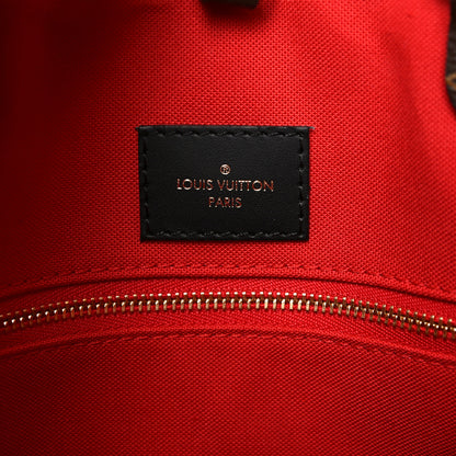 Louis Vuitton Reverse Monogram Giant Onthego MM 6 of 9
