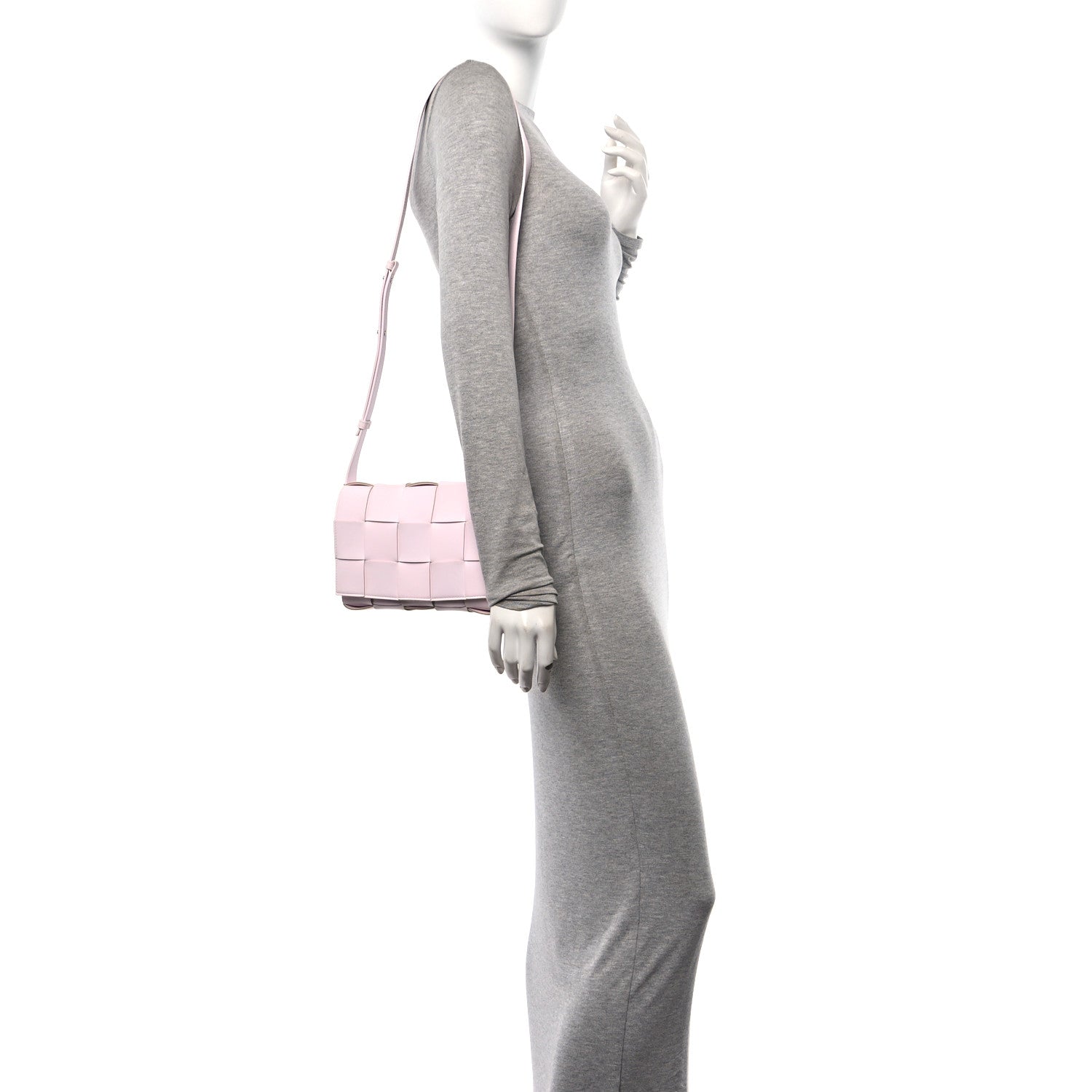 Bottega Veneta Lambskin Maxi Intrecciato Cassette Crossbody Bag Bliss Washed 2 of 11