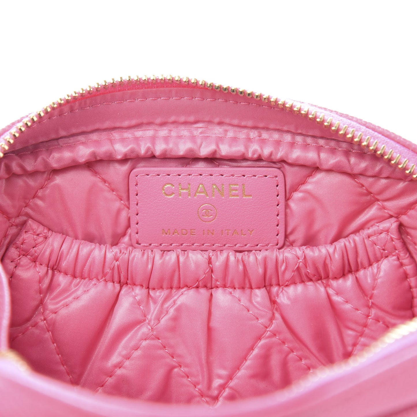 Caviar Quilted Small Curvy Pouch Cosmetic Case Pink