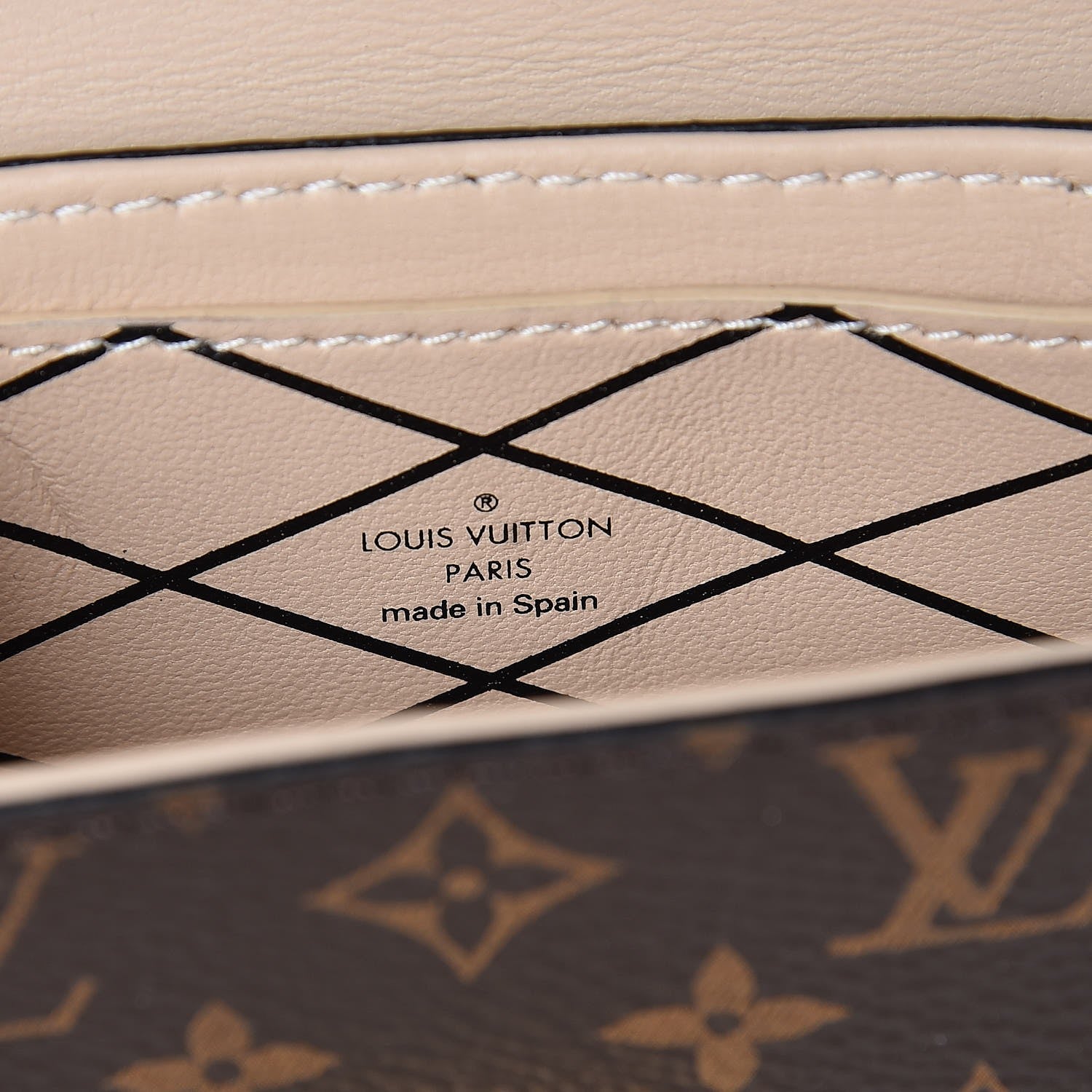 Louis Vuitton Monogram Essential Trunk Black 6 of 6