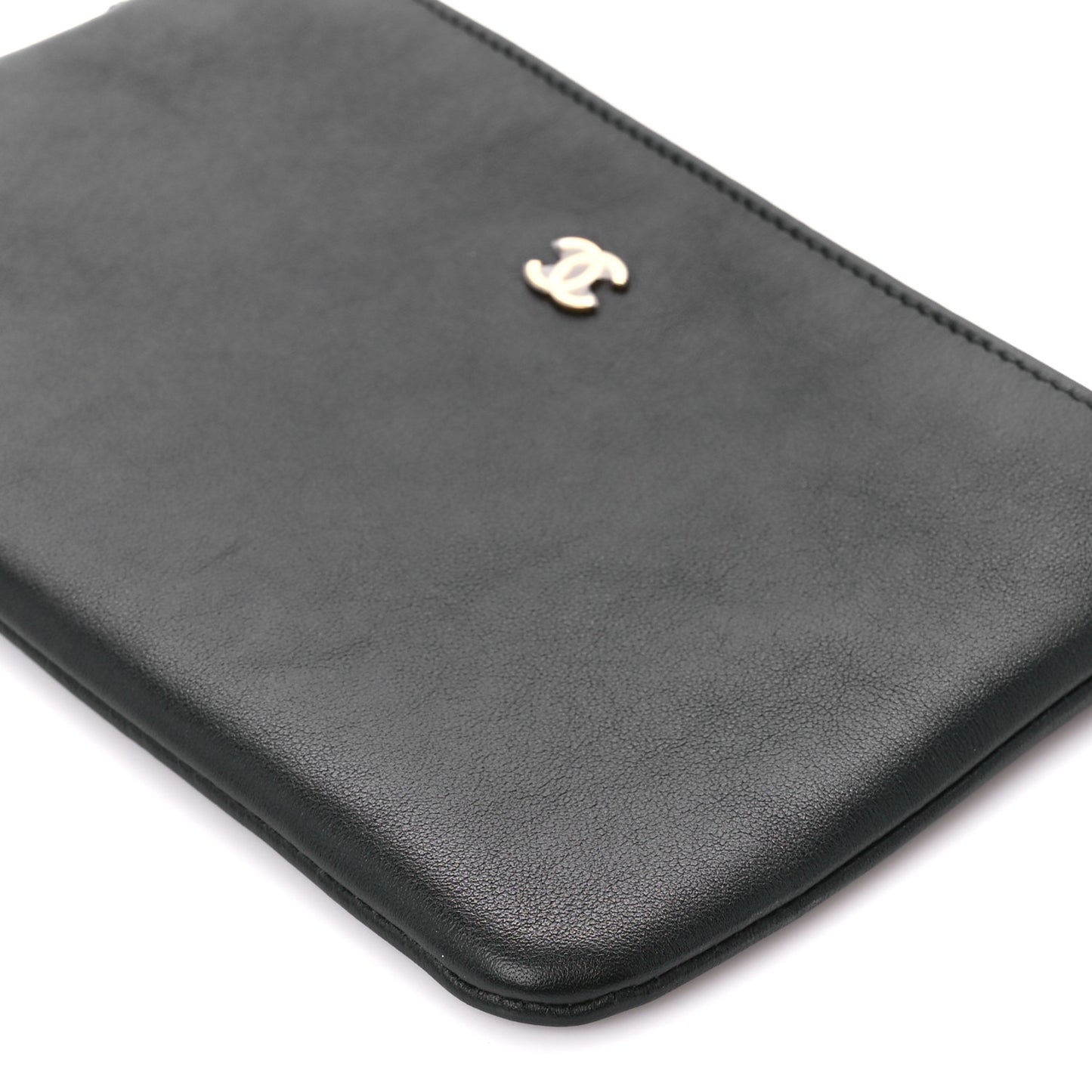 Shiny Calfskin Chanel 22 Removable Pouch Black