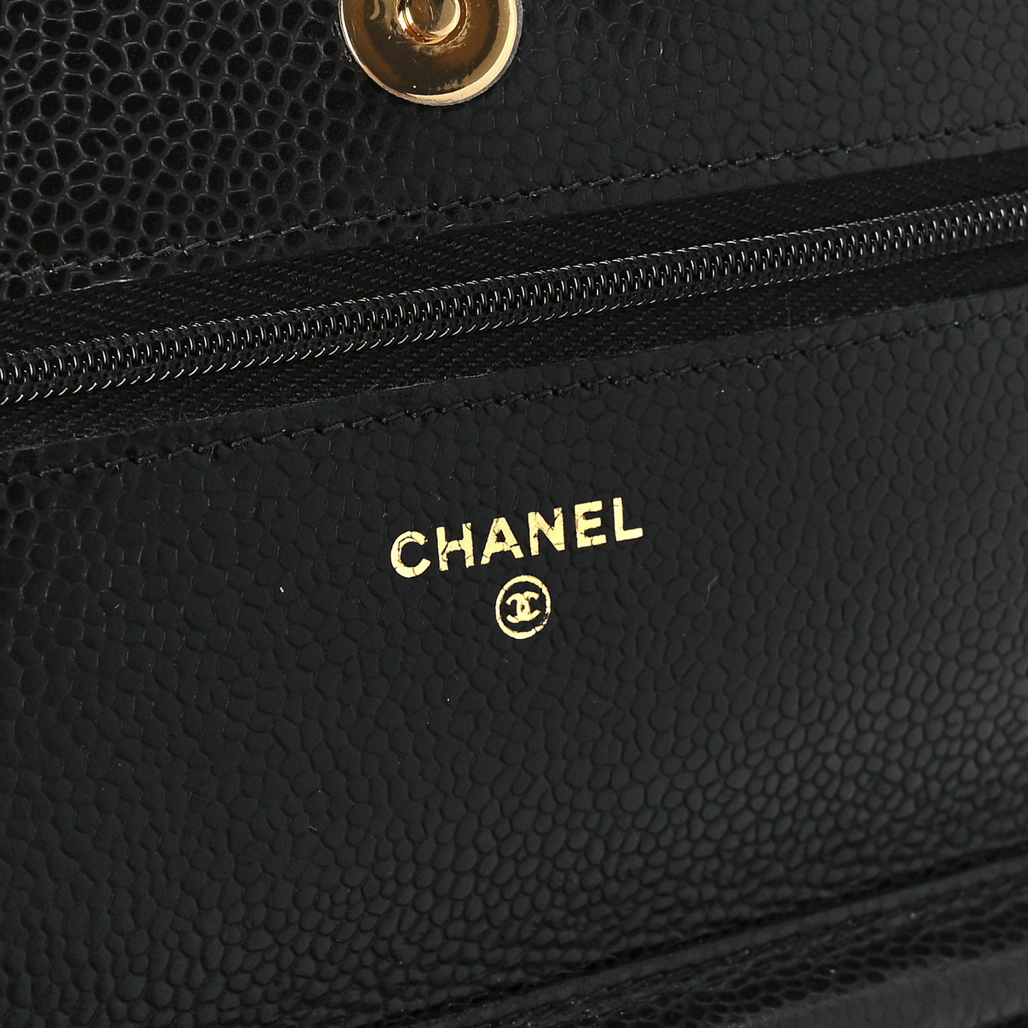 Caviar Quilted Wallet On Chain WOC Black