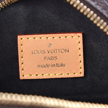 Louis Vuitton Reverse Monogram Giant Boite Chapeau Souple 6 of 9