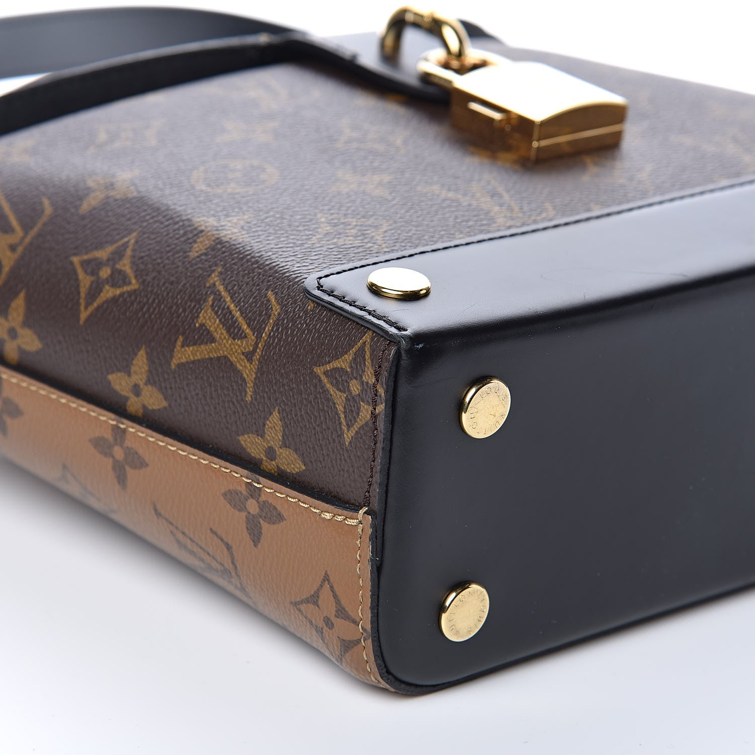Louis Vuitton Reverse Monogram Bento Box EW 7 of 11