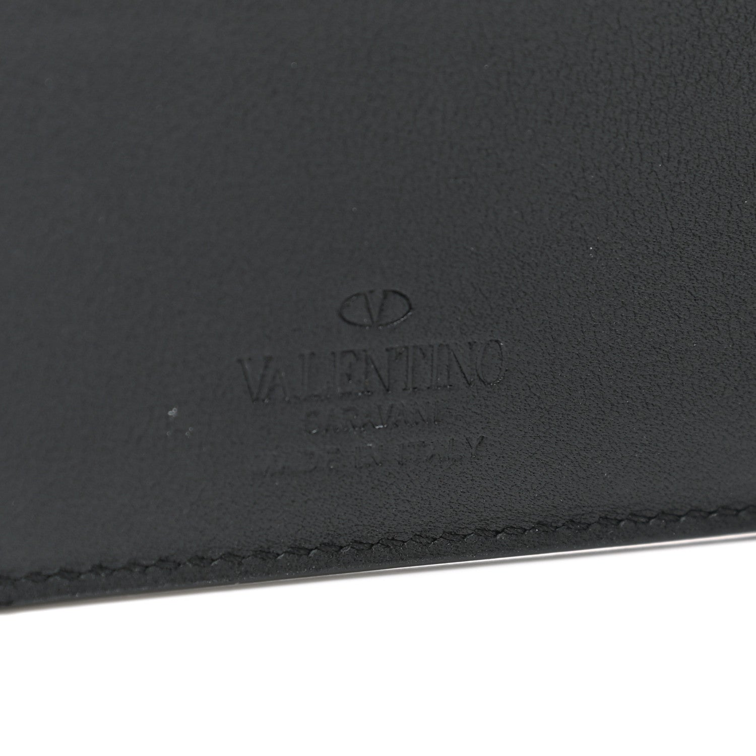 Valentino Garavani Vitello Rockstud Bi-Fold Wallet Black 6 of 9