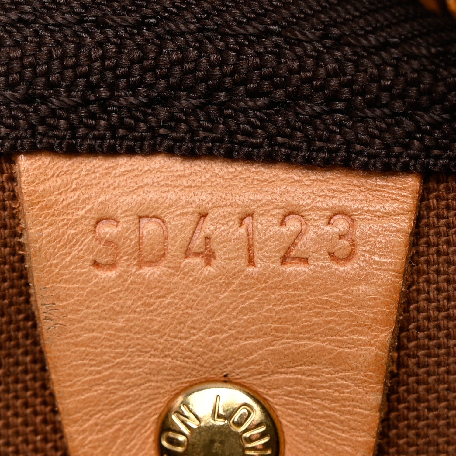 Louis Vuitton Monogram Keepall Bandouliere 50 6 of 34