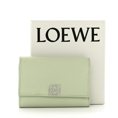 Loewe Pebble Grain Calfskin Anagram Small Vertical Wallet Green 10 of 10