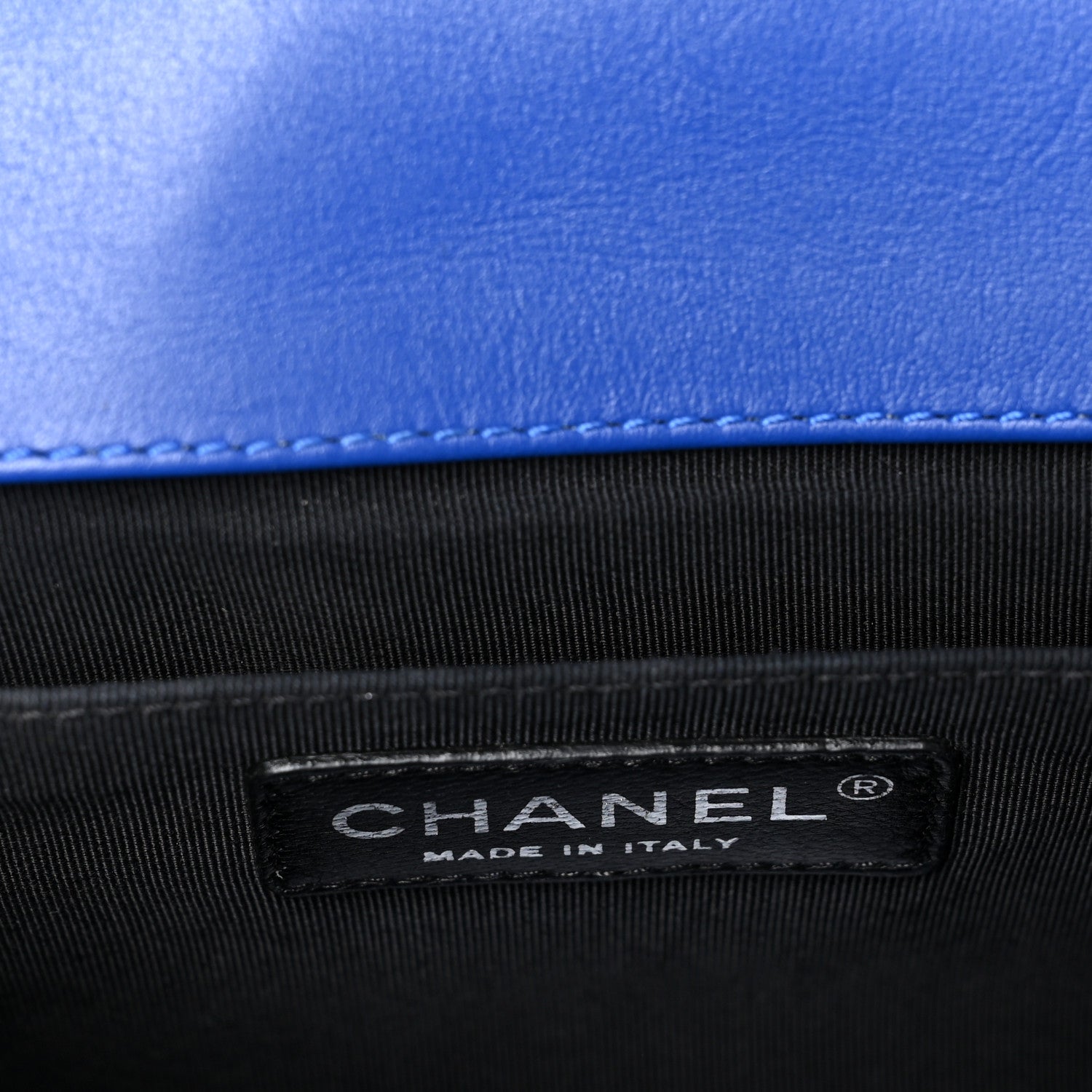 Chanel Patent Calfskin Quilted New Medium Plexiglass Boy Flap Blue 6 of 9