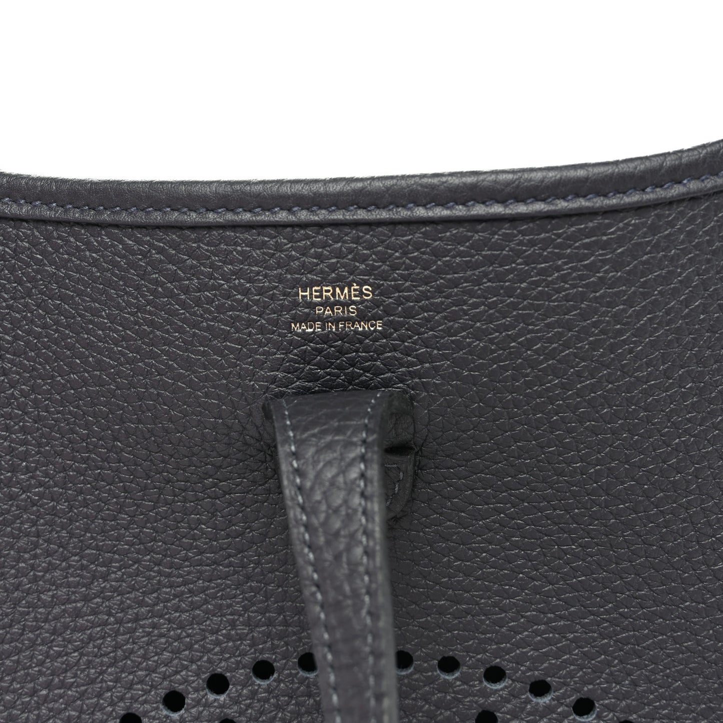 Taurillon Clemence Evelyne 23 Poche III Caban