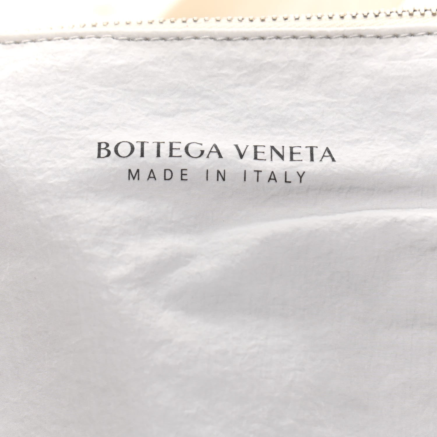 Bottega Veneta Calfskin Maxi Intrecciato Cassette Tote White 7 of 14