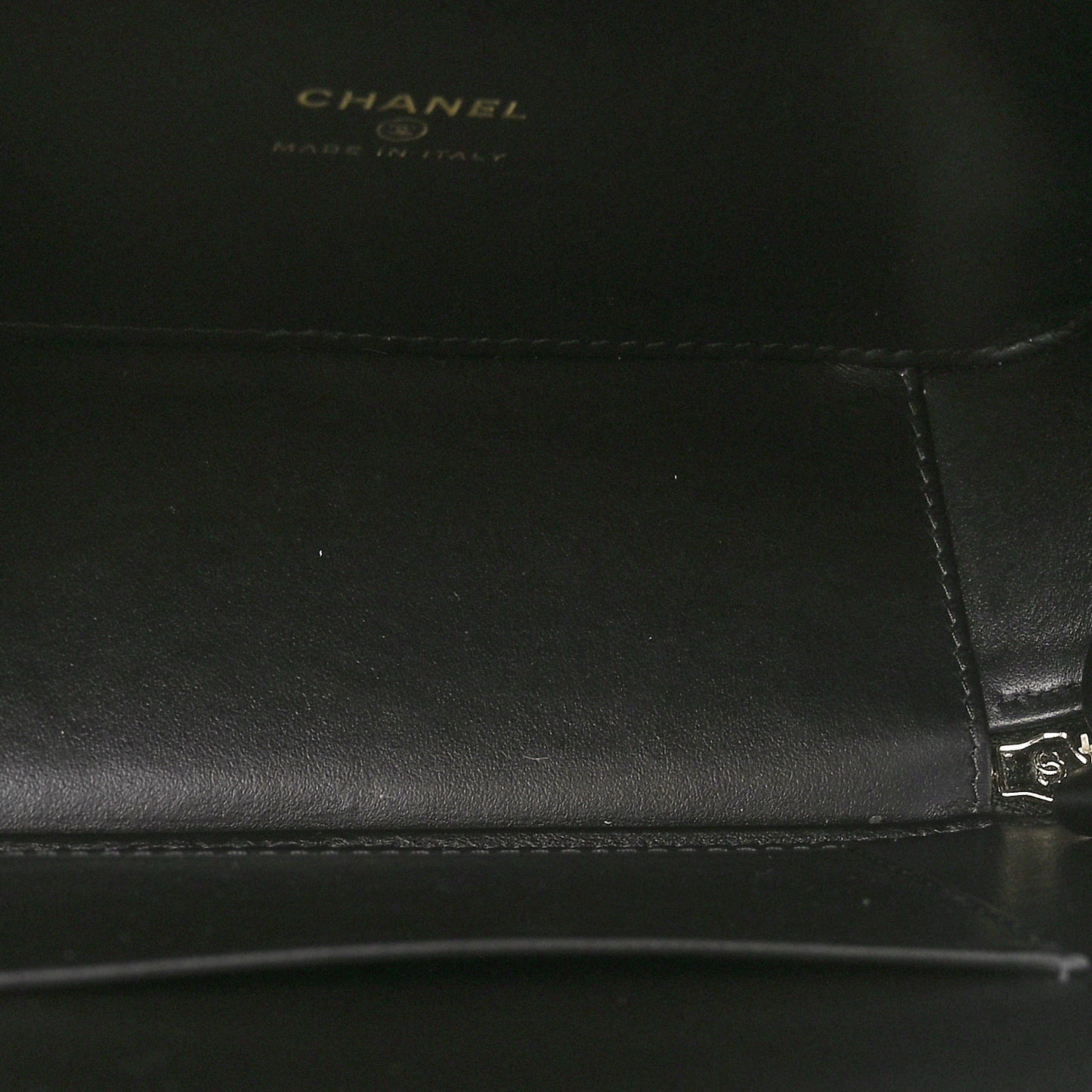 Caviar Quilted Top Handle Vanity Case Black