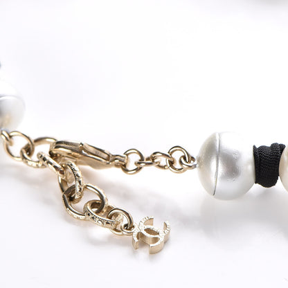 Chanel Graduated Pearl CC Long Necklace Gold 6 of 10