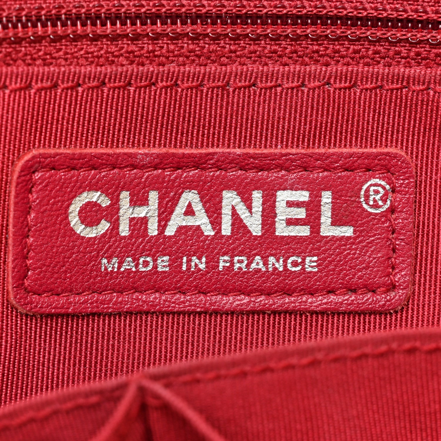 Chanel Metallic Lambskin Calfskin Quilted Medium Gabrielle Hobo Gold 6 of 20