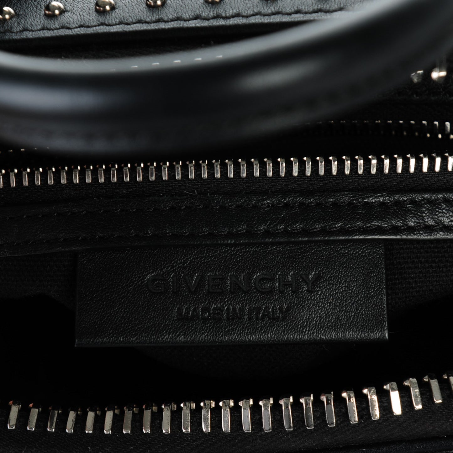 Smooth Calfskin Mini Studded Antigona Black